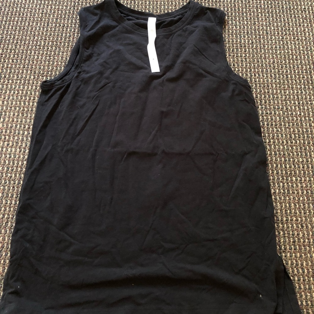 Lululemon black muscle top. Size 4